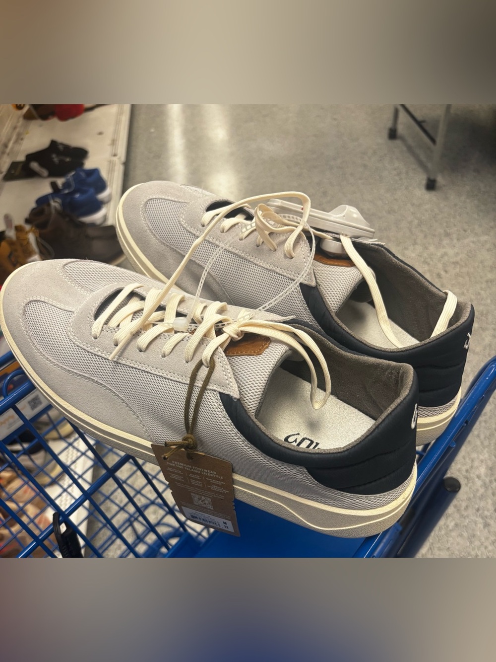 OluKai Men's Low-Top Sneakers in Light Gray with Cream Sole and Navy Heel